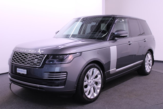 First vehicle image