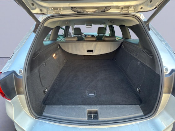 Vehicle image 12 Vehicle image 12