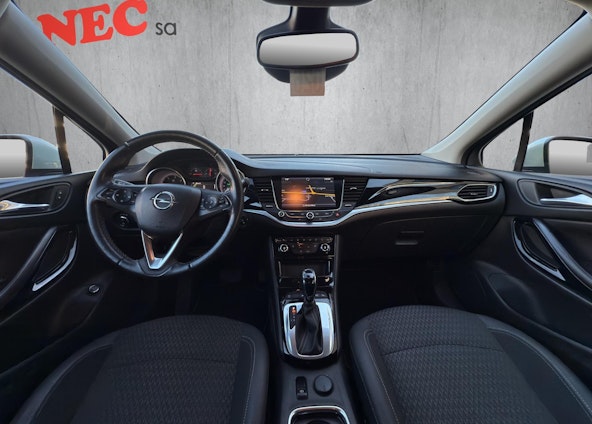 Vehicle image 8 Vehicle image 8