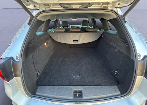 First vehicle image First vehicle image