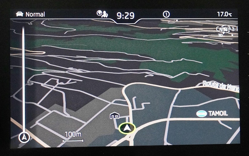 Vehicle image SKODA KAROQ