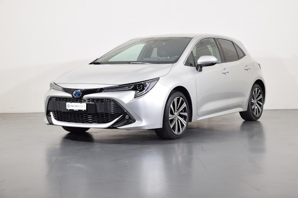 TOYOTA Corolla 2.0 HSD Trend 0