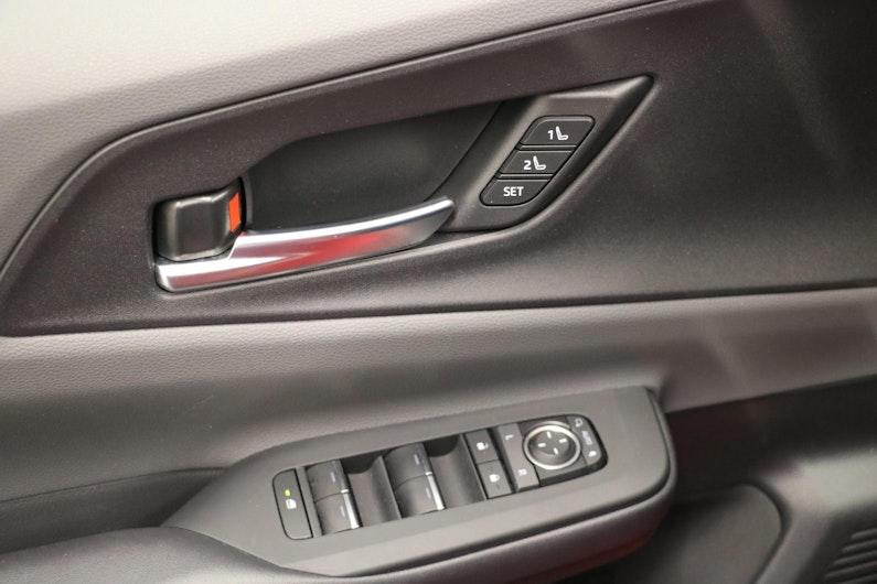 Vehicle image TOYOTA PRIUS+