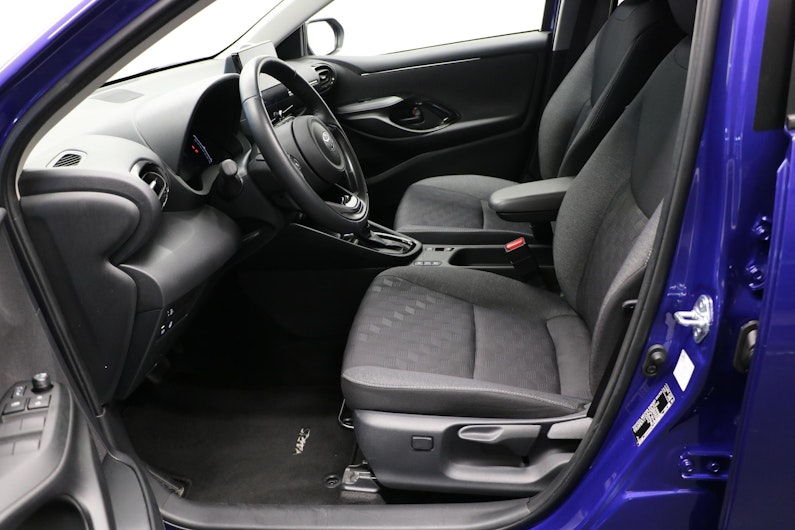 Vehicle image TOYOTA YARIS