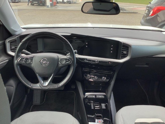 Vehicle image 20