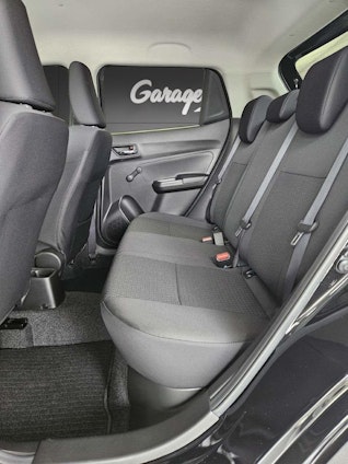 Vehicle image 2 Vehicle image 2