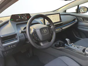 Toyota Prius 2.0 Plug-In-Hybrid Style