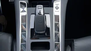 DS Automobiles 7 Crossback 1.6 E-Tense So Chic