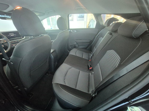 Vehicle image 8 Vehicle image 8