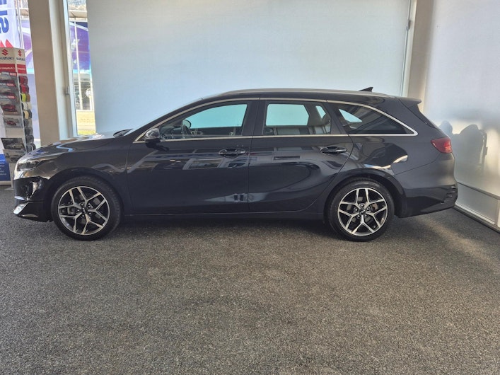 Vehicle image KIA CEED