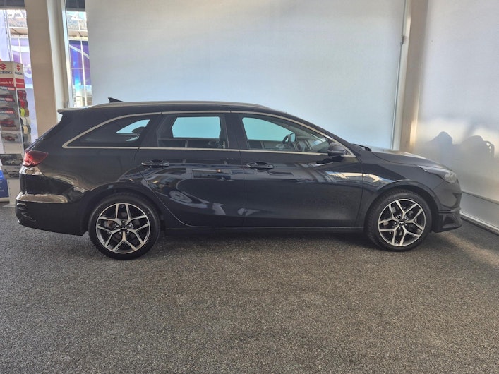 Vehicle image KIA CEED