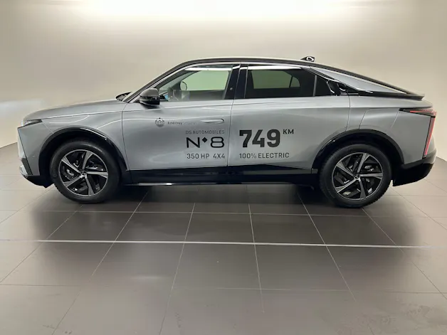 DS Automobiles No8 E-Tense Pallas
