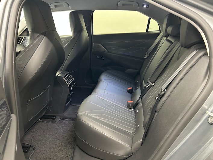 Vehicle image DS AUTOMOBILES DS N°8