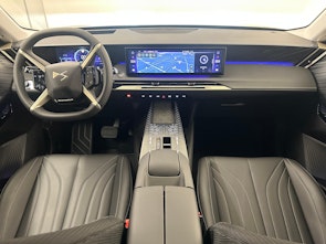 Vehicle image DS AUTOMOBILES No8 E-Tense Pallas