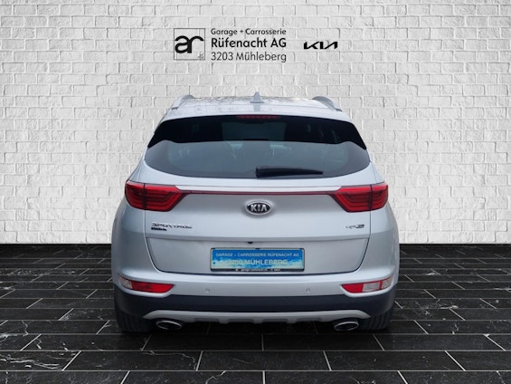 Vehicle image 3 Vehicle image 3