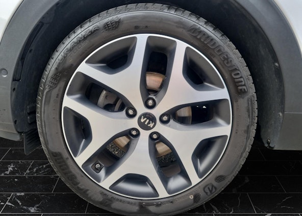 Vehicle image 10 Vehicle image 10