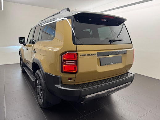 TOYOTA Land Cruiser 2.8 D 230 First Edition 3