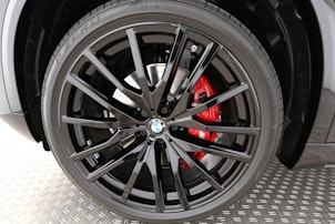 Vehicle image BMW X5 40i xDrive SAG