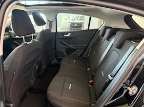 Vehicle image FORD Focus 1.0i EcoB Hybrid 155 Active X