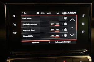 Vehicle image CITROEN C3 Aircross 1.2 PureTech 130 Shine