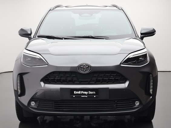 Vehicle image 15