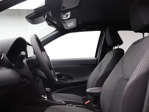 TOYOTA Yaris Cross 1.5 VVT-i HSD Trend AWD-i 2