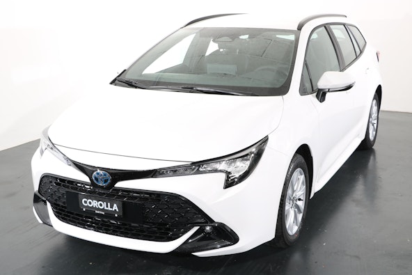 First vehicle image