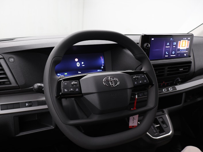 Vehicle image TOYOTA PROACE