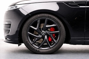 Vehicle image LAND ROVER Range Rover Sport 3.0 I6 P460e SE Dynamic