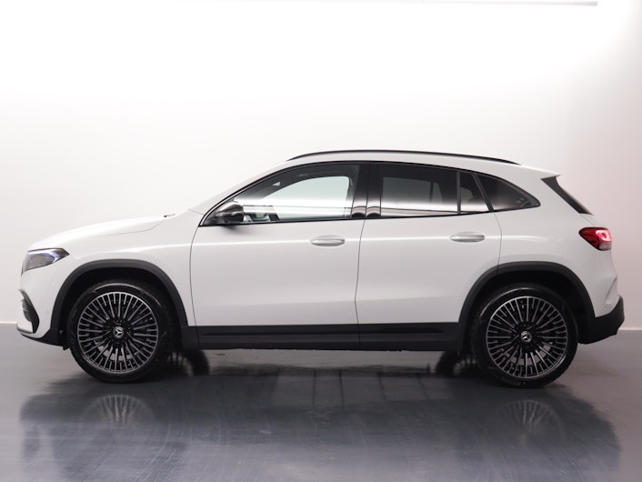 Vehicle image MERCEDES-BENZ EQA 350