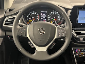 Vehicle image SUZUKI S-Cross 1.5 Compact Top Hybrid 4x4