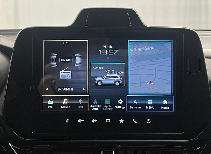 Vehicle image SUZUKI S-CROSS