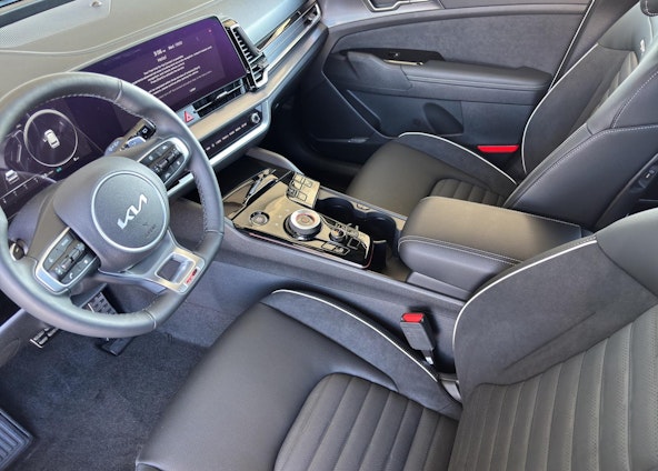 Vehicle image 13 Vehicle image 13