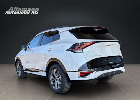 Vehicle image 3 Vehicle image 3