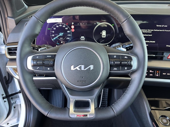 Vehicle image 8 Vehicle image 8