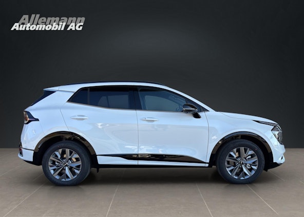 Vehicle image 6 Vehicle image 6