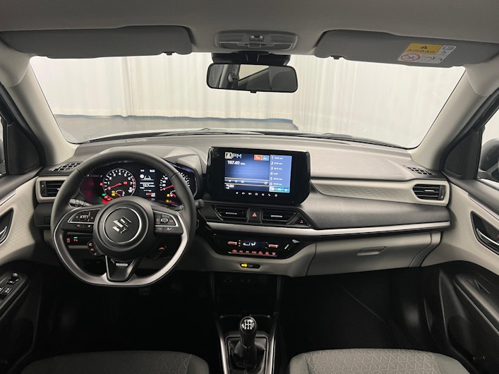 Vehicle image SUZUKI SWIFT