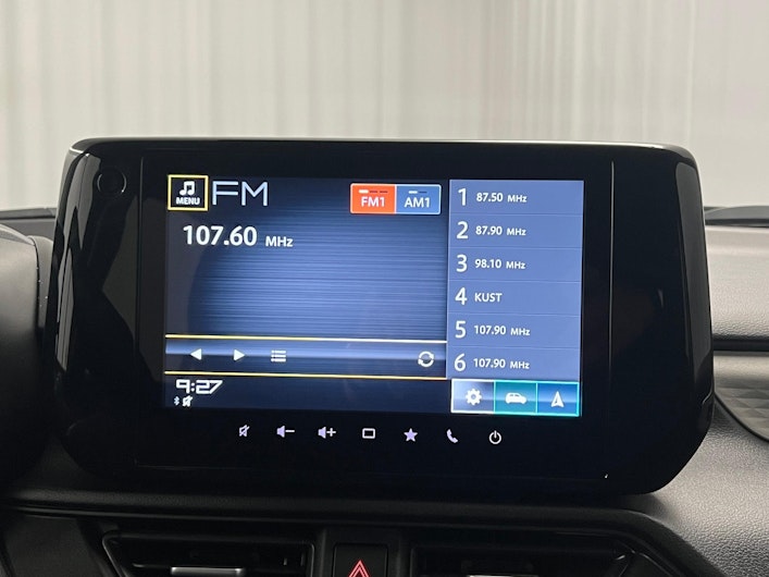 Vehicle image SUZUKI SWIFT