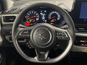 Fahrzeugbild SUZUKI Swift 1.2 Tradizio Top Hybrid 4x4