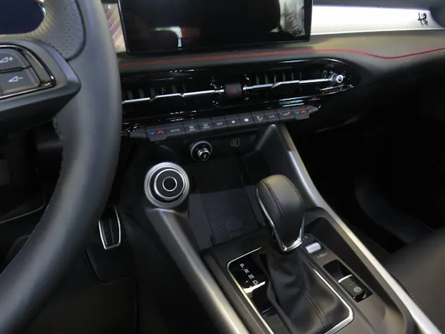 Alfa Romeo Tonale 1.3 Plug-in Hybrid Tributo Italiano Q4