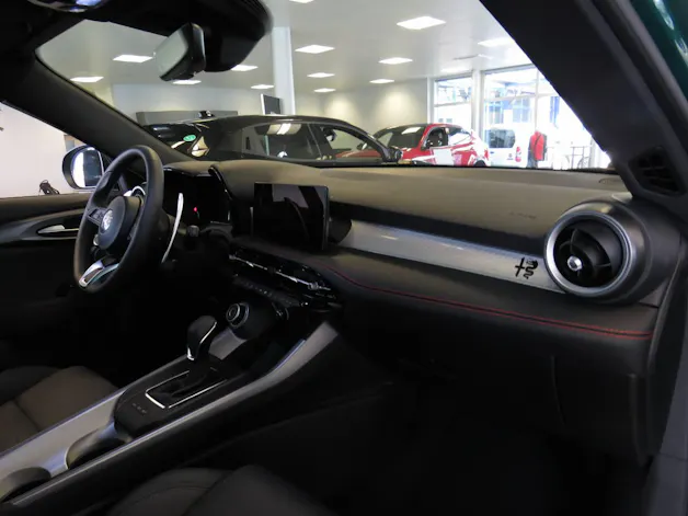 Alfa Romeo Tonale 1.3 Plug-in Hybrid Tributo Italiano Q4