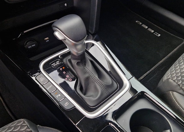 Vehicle image 6 Vehicle image 6