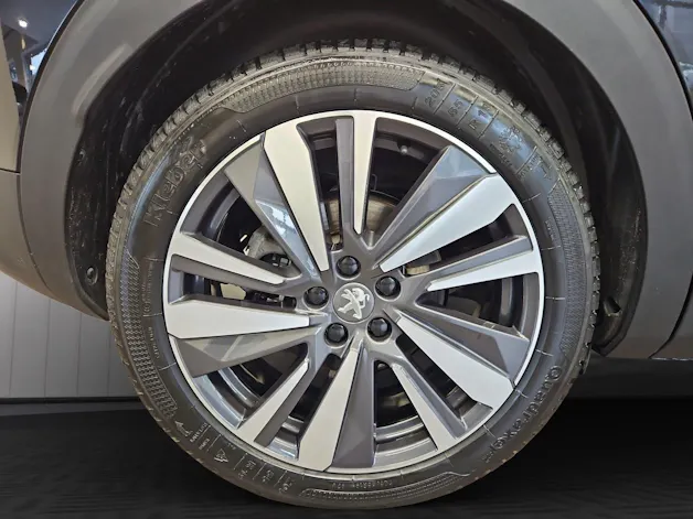 Peugeot 3008 1.6 Plug-in Hybrid4 GT