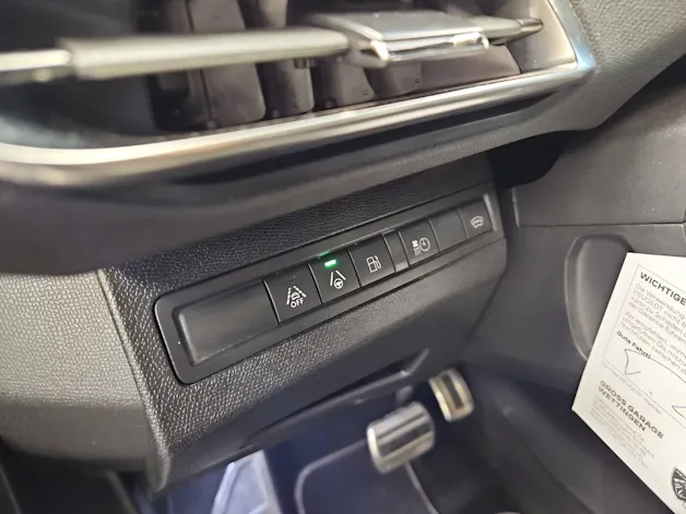 Peugeot 3008 1.6 Plug-in Hybrid4 GT