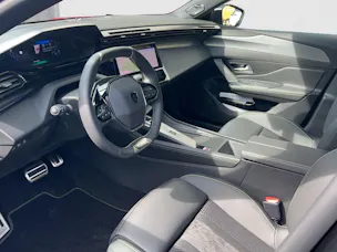 Peugeot 408 1.6 PHEV 225 GT