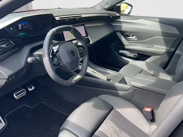 Peugeot 408 1.6 PHEV 225 GT