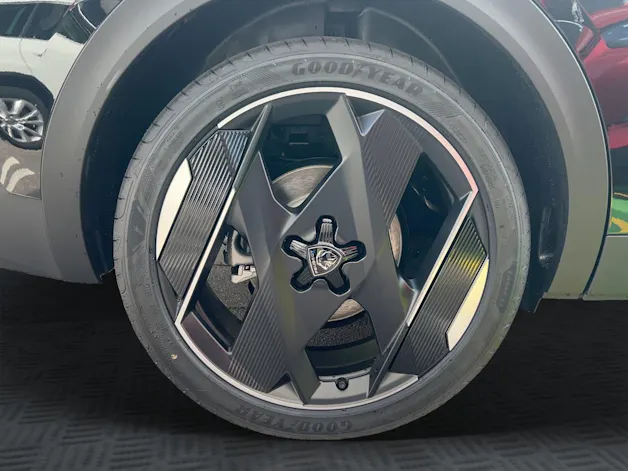 Peugeot 408 1.6 PHEV 225 GT