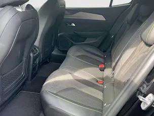 Peugeot 408 1.6 PHEV 225 GT