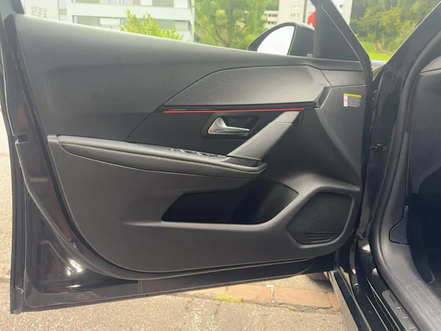 Peugeot 208 e-GT Pack