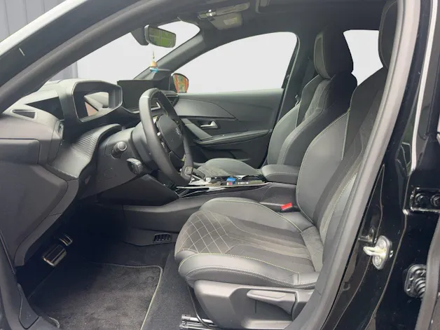 Peugeot 208 e-GT Pack